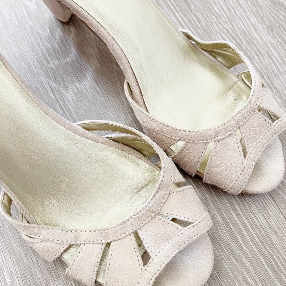 Pale Pink Suede Heels - Picture 4 of 4